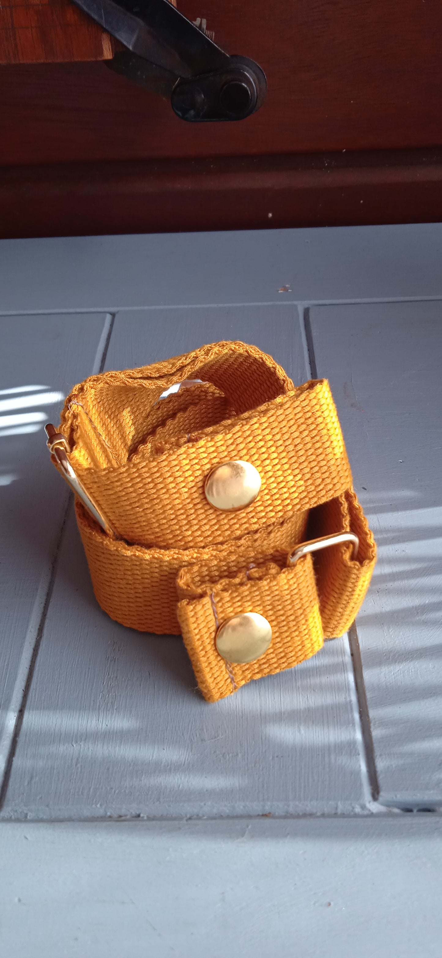 Lanière pour sacoche banane reconvertible en Ceinture.