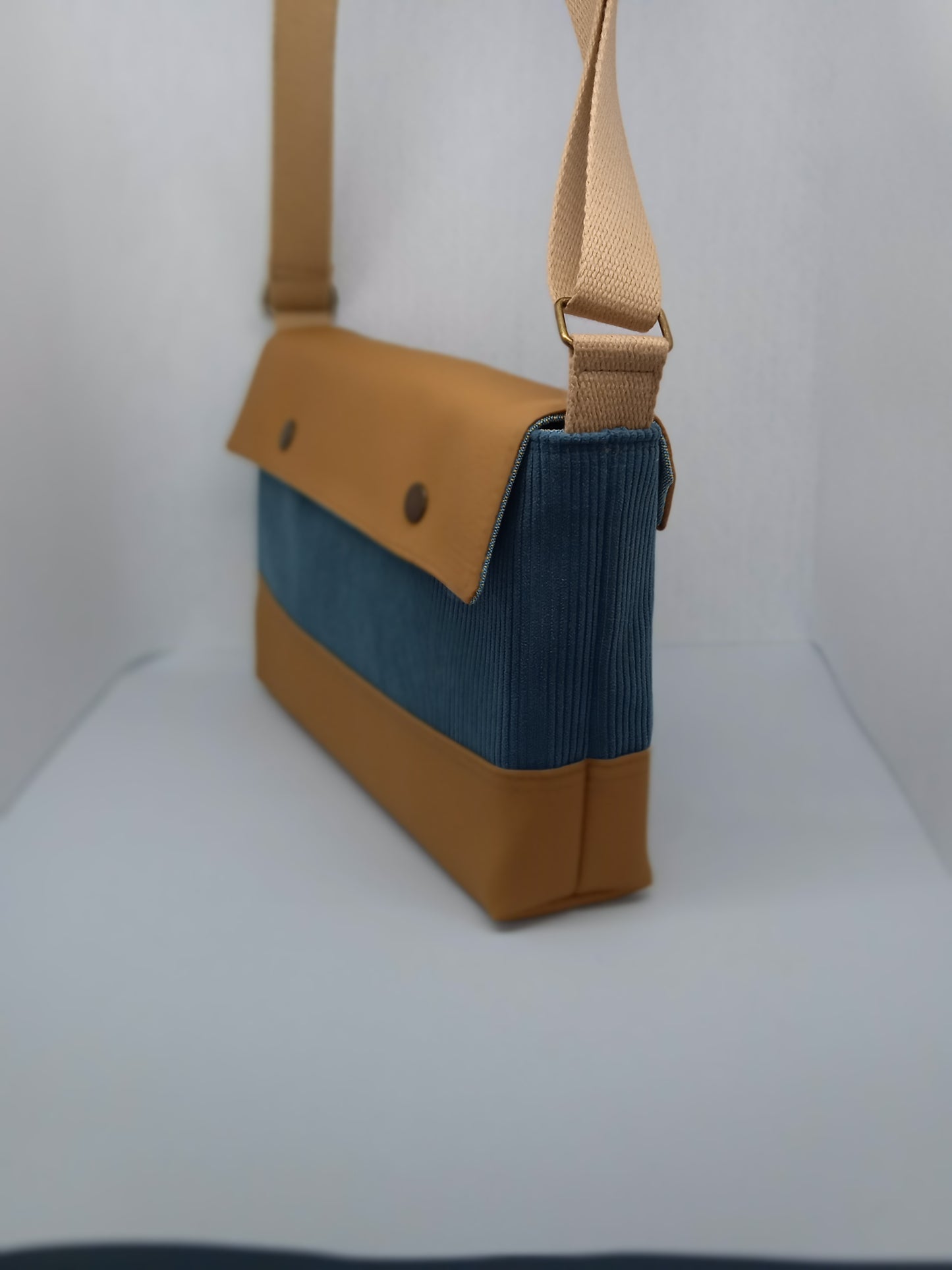 Sac à main "2 in 1" Velours côtelé bleu