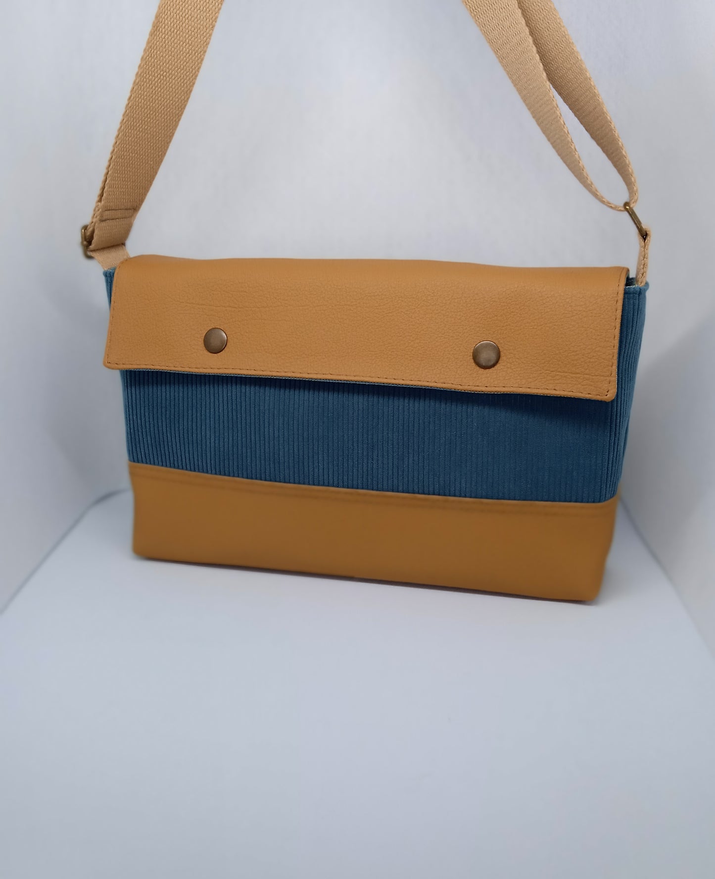 Sac à main "2 in 1" Velours côtelé bleu