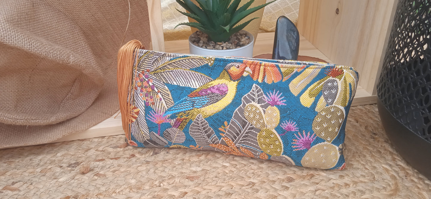Trousse plate