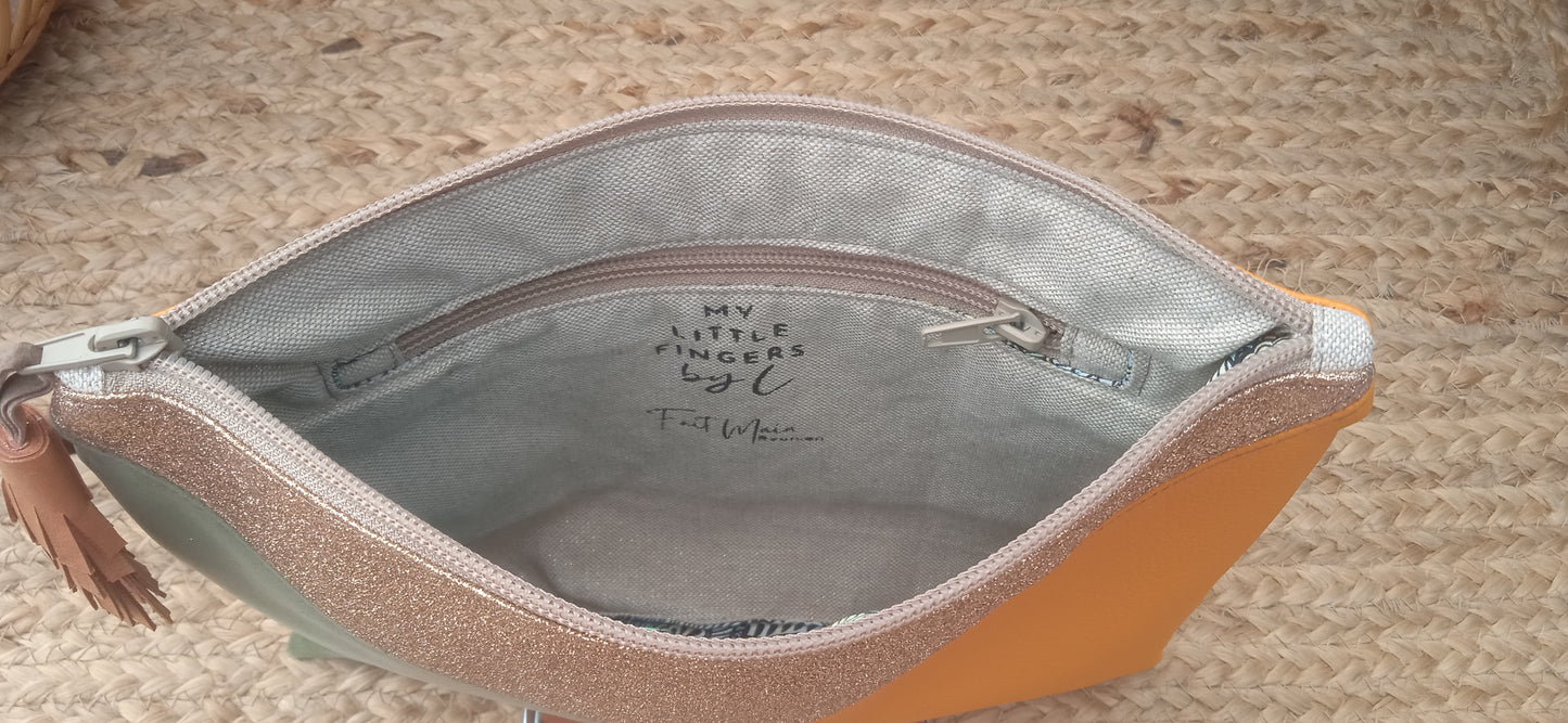 Pochette à main tricolore