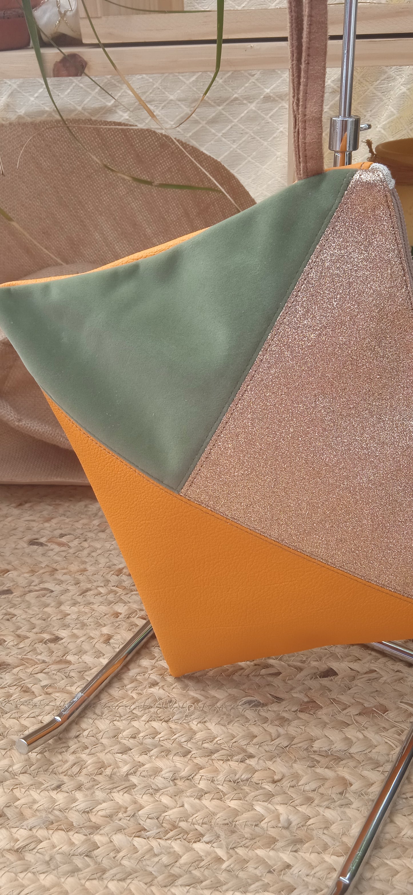 Pochette à main tricolore