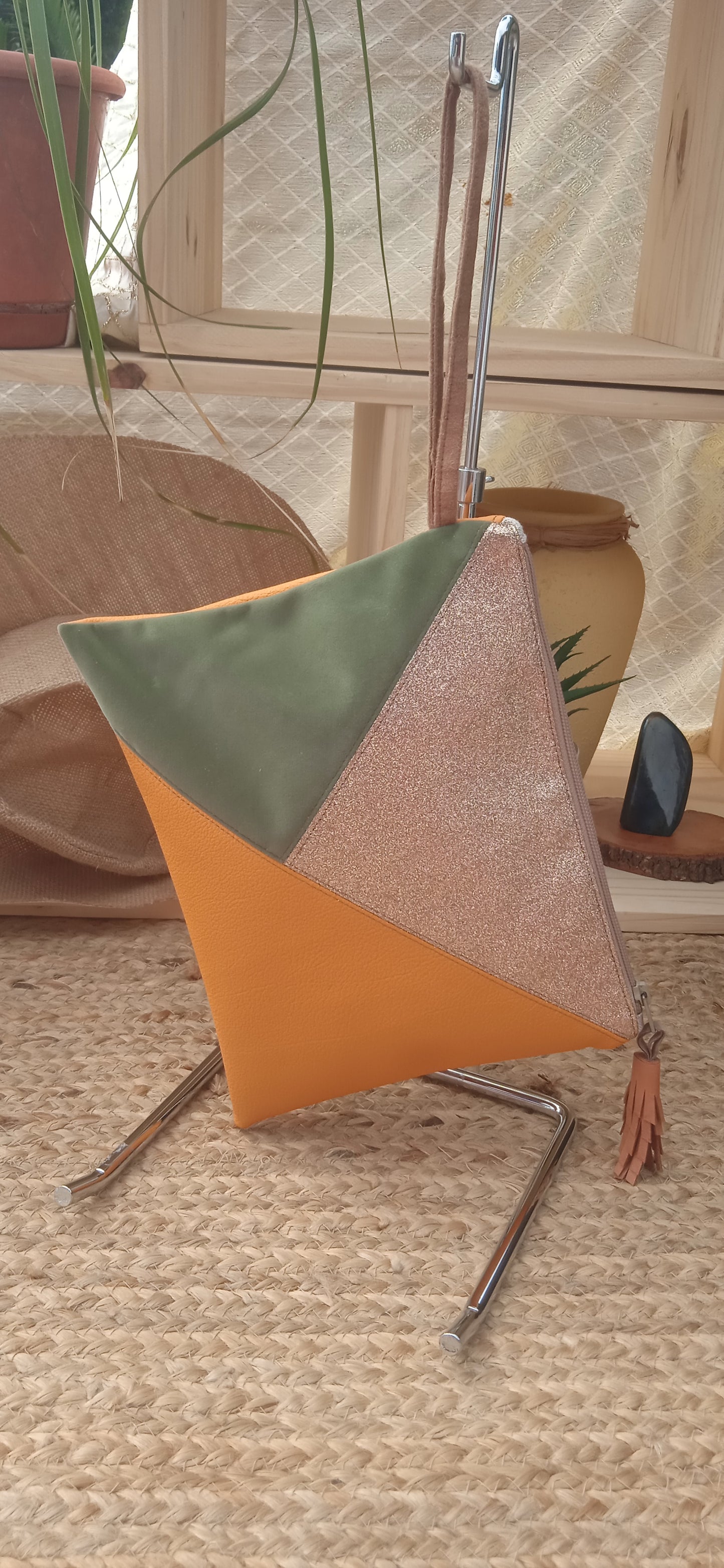 Pochette à main tricolore