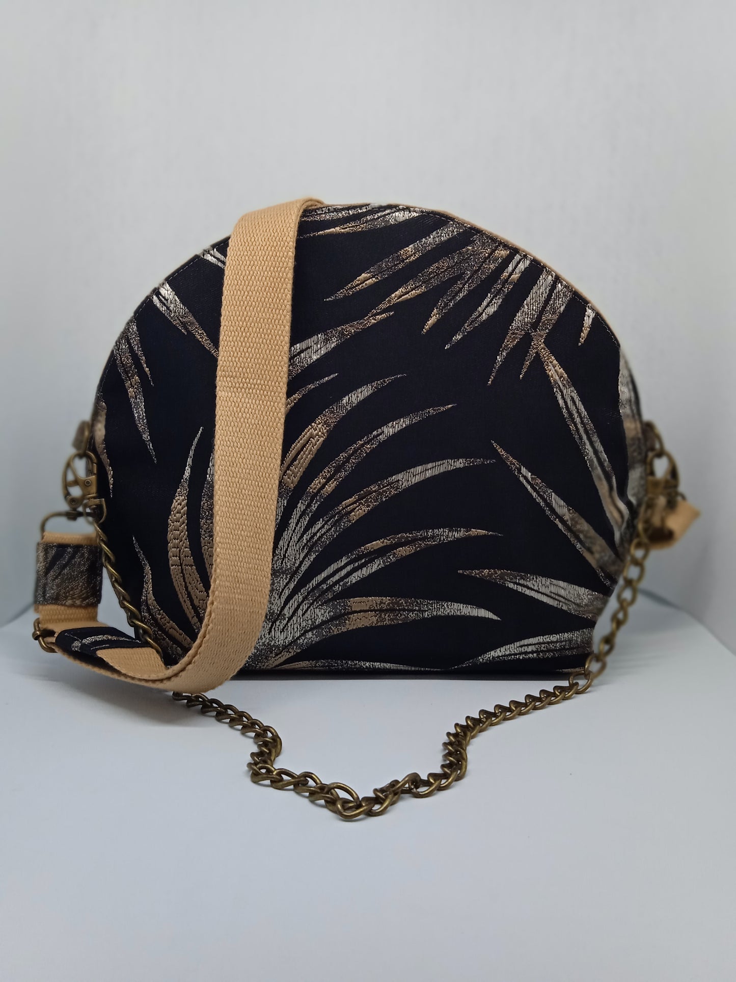 Sac arrondi Satiné noir